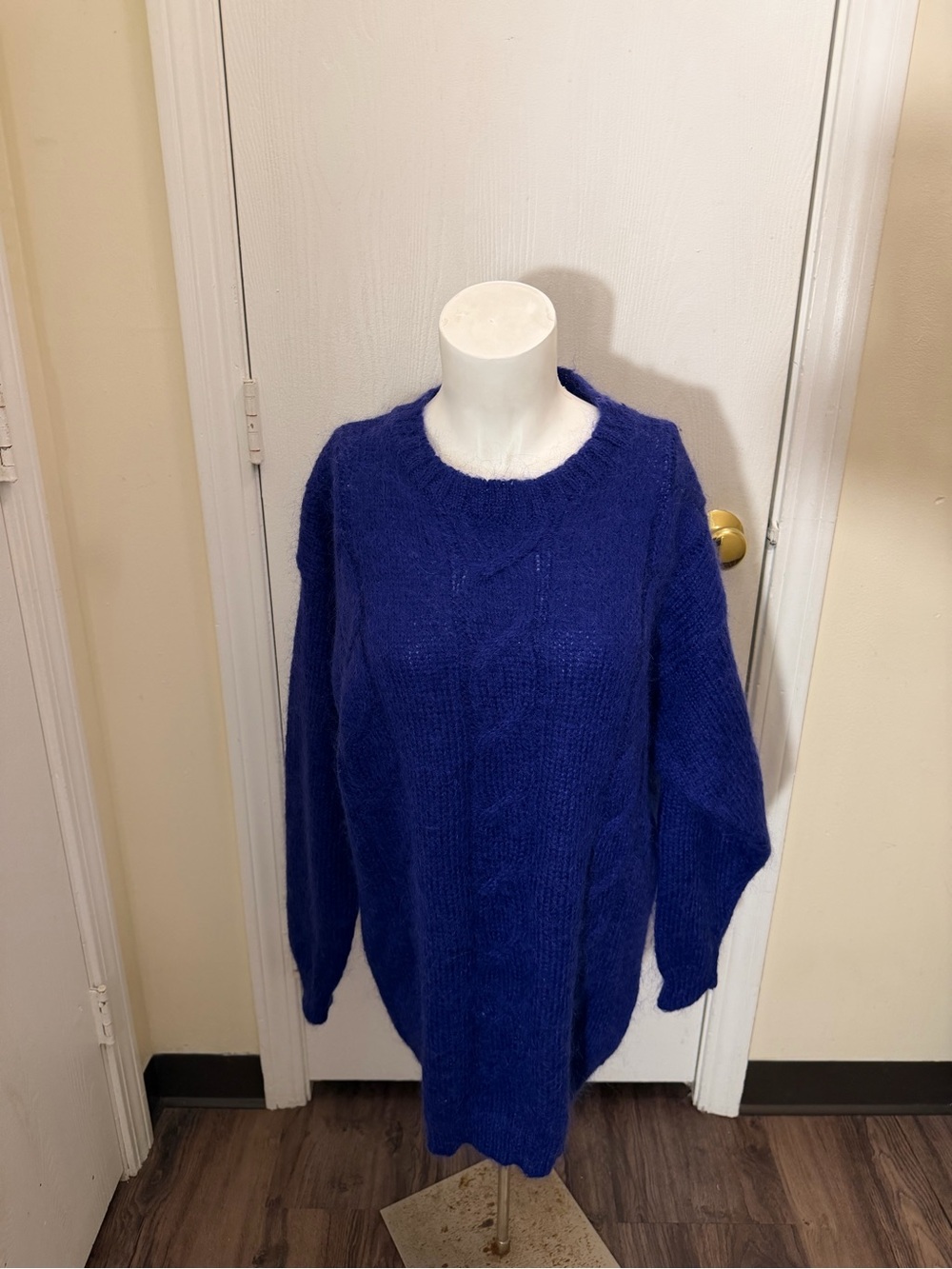 Vintage 80-90s Le Moda purple Furry MOHAIR Wool Cable Knit Sweater Women's sz L